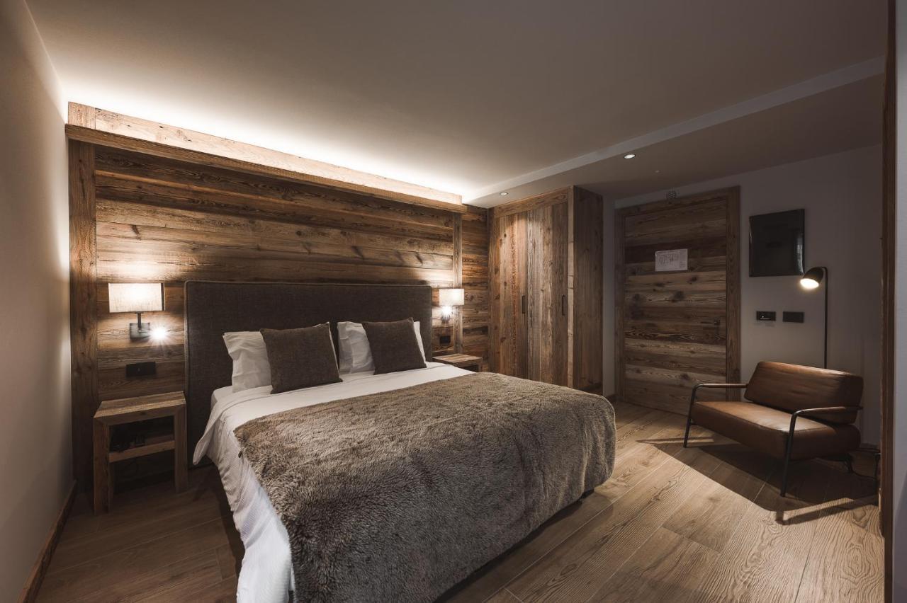 Hotel Alu Mountain Design ボルミオ エクステリア 写真