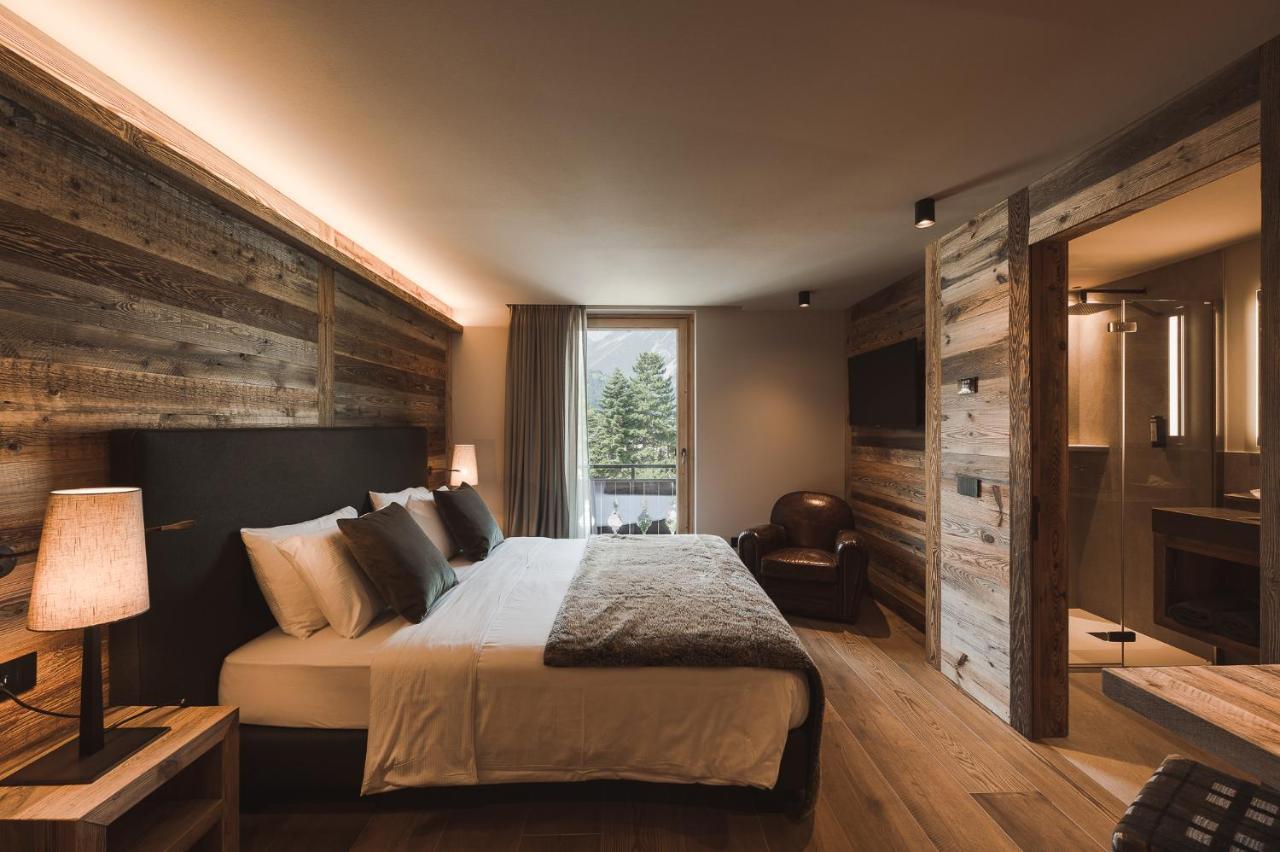 Hotel Alu Mountain Design ボルミオ エクステリア 写真