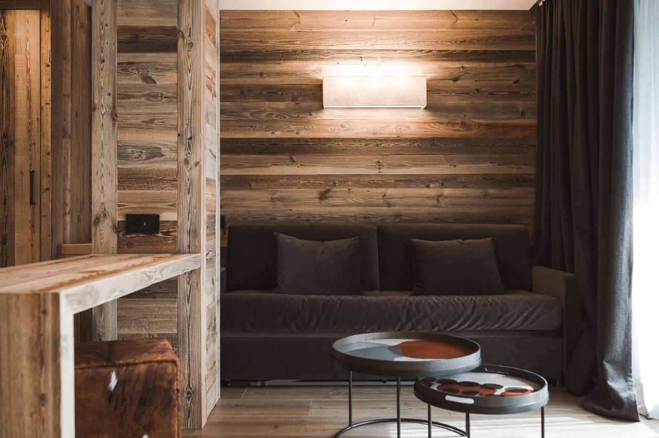 Hotel Alu Mountain Design ボルミオ エクステリア 写真